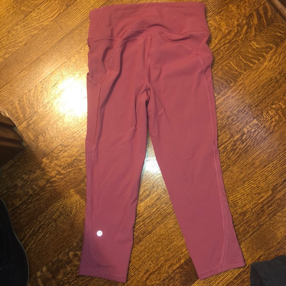 Lululemon cropped leggings